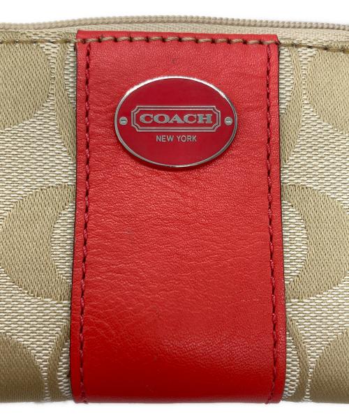 COACH（コーチ）COACH (コーチ) コインケース LEG SIG MINI SKINNY アイボリー×レッドの古着・服飾アイテム