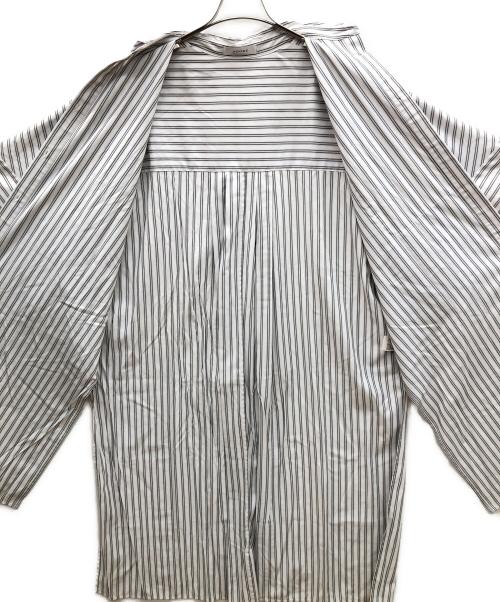 ADORE（アドーア）ADORE (アドーア) クリアライトブラウス ホワイト サイズ:38の古着・服飾アイテム