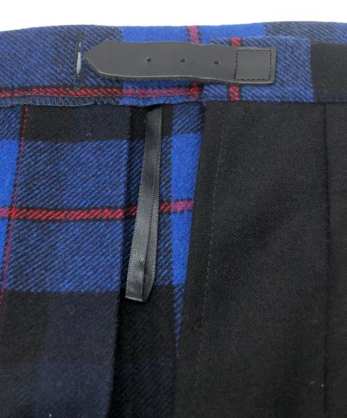 O'NEIL OF DUBLIN（オニールオブダブリン）O'NEIL OF DUBLIN (オニールオブダブリン) キルトスカート ブルー サイズ:2の古着・服飾アイテム