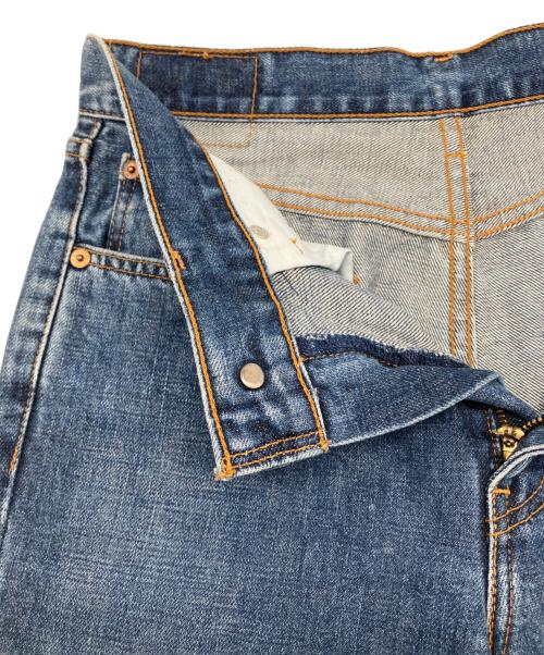 LEVI'S（リーバイス）LEVI'S (リーバイス) 90s 552デニムパンツ 1997年製 釦裏J09 古着　 インディゴ サイズ:W27×L32の古着・服飾アイテム