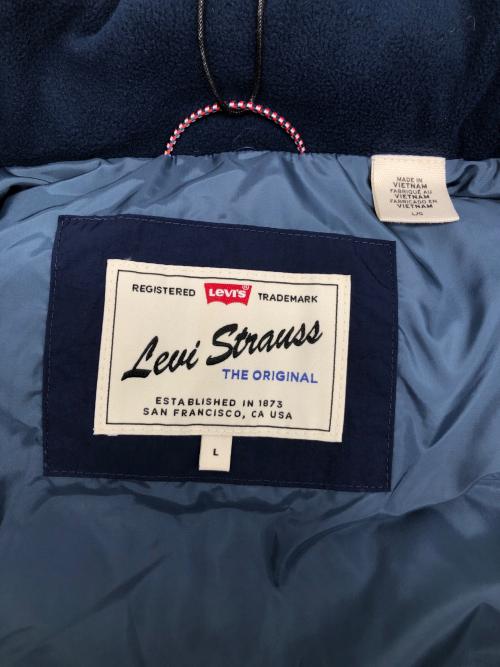 LEVI'S（リーバイス）LEVI'S (リーバイス) ダウンジャケット ネイビー サイズ:L 未使用品の古着・服飾アイテム