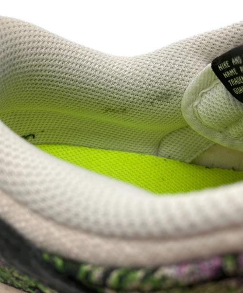 NIKE（ナイキ）NIKE (ナイキ) ローカットスニーカー アイボリー×グリーン サイズ:26の古着・服飾アイテム