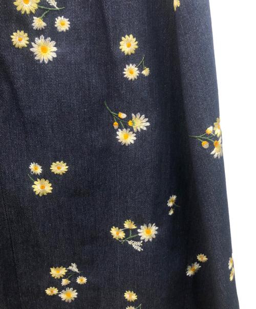 furfur（ファーファー）furfur (ファーファー) デニムスカート インディゴ サイズ:Free 未使用品の古着・服飾アイテム