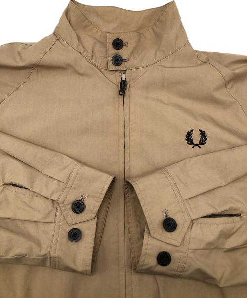 FRED PERRY（フレッドペリー）FRED PERRY (フレッドペリー) ハリントンジャケット ベージュ サイズ:Sの古着・服飾アイテム