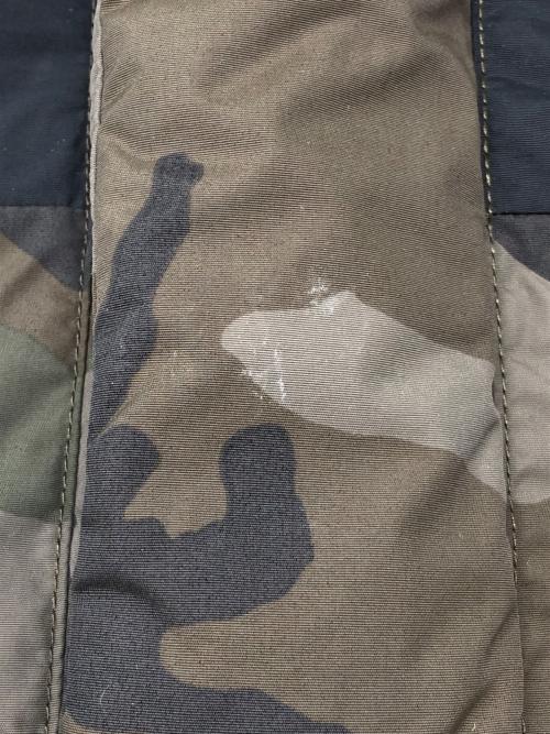 ALPHA（アルファ）ALPHA (アルファ) 中綿ジャケット カーキ×ブラック サイズ:Mの古着・服飾アイテム