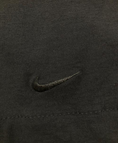 NIKE（ナイキ）NIKE (ナイキ) テックウインドランナージャケット グレー×ブラック サイズ:Lの古着・服飾アイテム