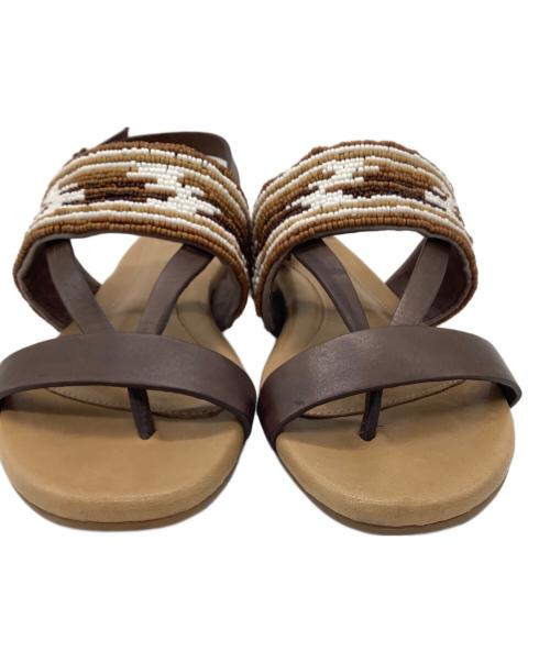 UGG（アグ）UGG (アグ) ストラップサンダル ブラウン サイズ:23ｃｍの古着・服飾アイテム