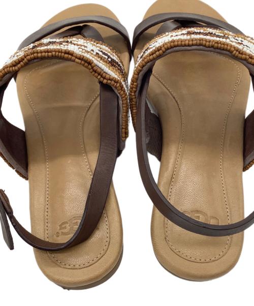 UGG（アグ）UGG (アグ) ストラップサンダル ブラウン サイズ:23ｃｍの古着・服飾アイテム