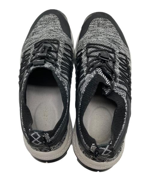 KEEN（キーン）KEEN (キーン) スニーカー ブラック×グレー サイズ:27.5の古着・服飾アイテム