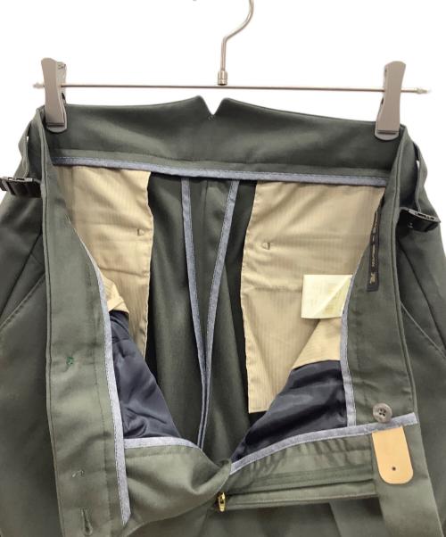 BERWICH（ベルウィッチ）BERWICH (バーウィック) ツープリーツアジャスター付きパンツ オリーブ サイズ:50の古着・服飾アイテム