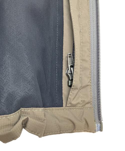 L.L.Bean（エルエルビーン マウンテンパーカー）L.L.Bean (エルエルビーン) ナイロンパーカー カーキ サイズ:Lの古着・服飾アイテム