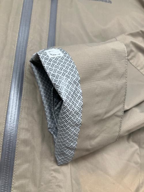 L.L.Bean（エルエルビーン マウンテンパーカー）L.L.Bean (エルエルビーン) ナイロンパーカー カーキ サイズ:Lの古着・服飾アイテム