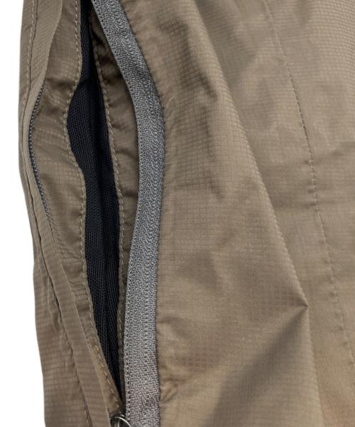 L.L.Bean（エルエルビーン マウンテンパーカー）L.L.Bean (エルエルビーン) ナイロンパーカー カーキ サイズ:Lの古着・服飾アイテム