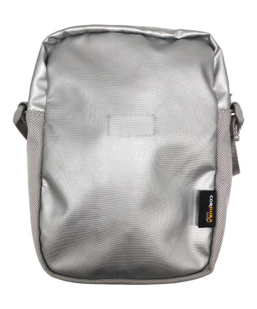 SUPREME（シュプリーム）SUPREME (シュプリーム) ショルダーバッグ シルバーの古着・服飾アイテム