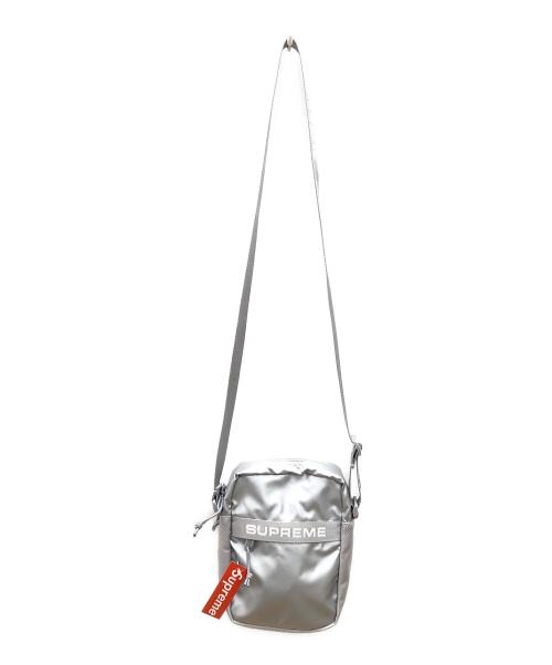 SUPREME（シュプリーム）SUPREME (シュプリーム) ショルダーバッグ シルバーの古着・服飾アイテム
