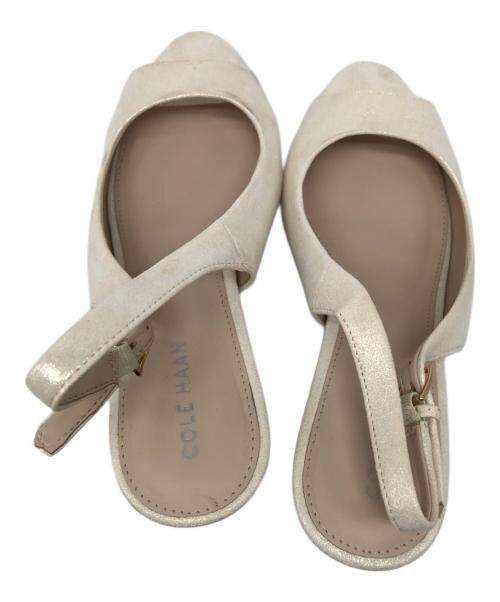 COLE HAAN（コールハーン）COLE HAAN (コールハーン) マヤ スリング バック パンプス ホワイト サイズ:6Bの古着・服飾アイテム