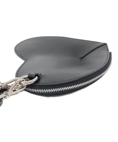 YAHKI（ヤーキ）YAHKI (ヤーキ) ショルダーバッグ　ハート型 ブラックの古着・服飾アイテム