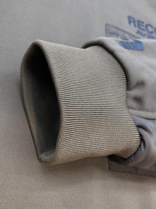 AVIREX（アヴィレックス）AVIREX (アヴィレックス) FLYERS LONG PARKA カーキ サイズ:Mの古着・服飾アイテム