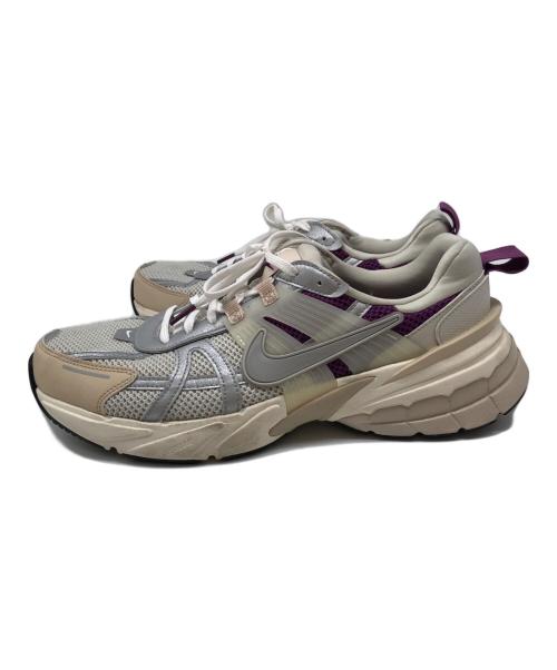 NIKE（ナイキ）NIKE (ナイキ) 	V2K Run Premium アイボリー×パープル サイズ:28cmの古着・服飾アイテム