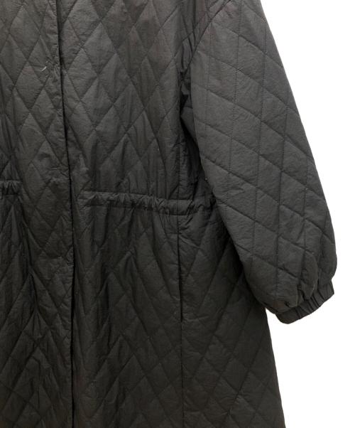 BEARDSLEY（ビアズリー）BEARDSLEY (ビアズリー) バルーン袖キルトコート ブラック サイズ:Fの古着・服飾アイテム