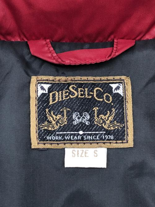 DIESEL-CO（ディーゼルーコー）DIESEL-CO (ディーゼルーコー) ダウンジャケット レッド サイズ:Sの古着・服飾アイテム