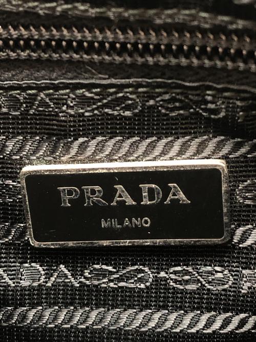 PRADA（プラダ）PRADA (プラダ) ナイロンショルダーバッグ ブラックの古着・服飾アイテム