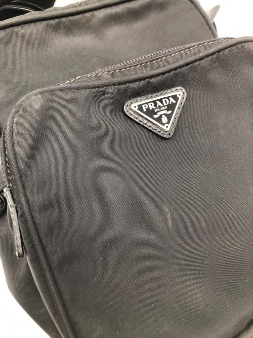 PRADA（プラダ）PRADA (プラダ) ナイロンショルダーバッグ ブラックの古着・服飾アイテム