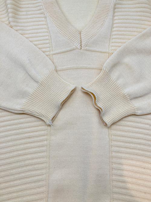 CHEMISE LACOSTE（シュミーズ ラコステ）CHEMISE LACOSTE (シュミーズ ラコステ) 70sVネックニット 70s後期 古着 イエロー サイズ:XXLの古着・服飾アイテム