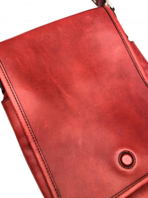 HERGOPOCH（エルゴポック）HERGOPOCH (エルゴポック) ショルダーバッグ レッドの古着・服飾アイテム