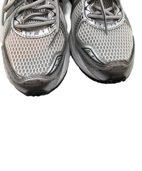 NEW BALANCE（ニューバランス）NEW BALANCE (ニューバランス) ML860 ホワイト×ブラック サイズ:27.5の古着・服飾アイテム