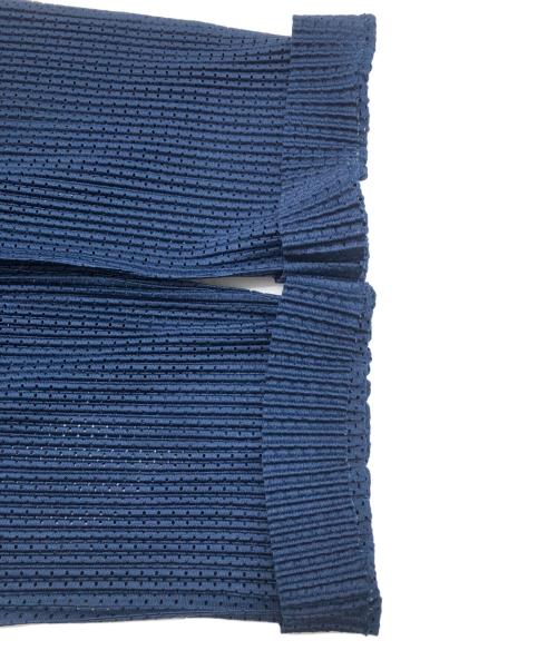 HOMME PLISSE ISSEY MIYAKE（オム プリッセ イッセイ ミヤケ）HOMME PLISSE ISSEY MIYAKE (オム プリッセ イッセイ ミヤケ) COLORFUL MESH PANTS ネイビー サイズ:1の古着・服飾アイテム