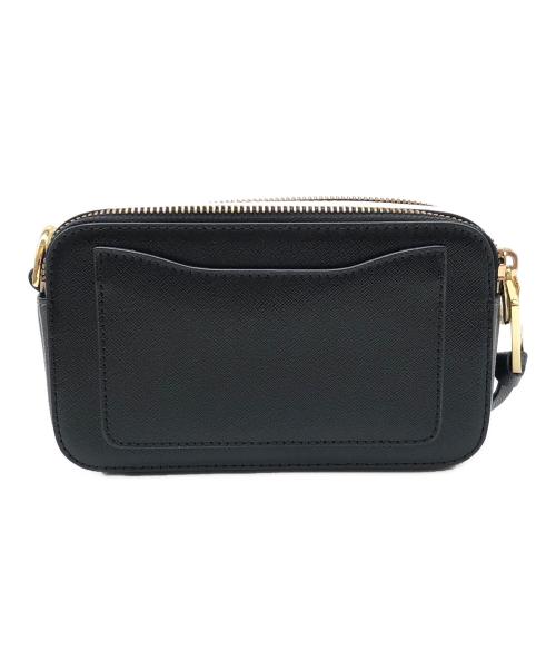 MARC JACOBS（マークジェイコブス）MARC JACOBS (マークジェイコブス) スナップショット ブラック×アイボリーの古着・服飾アイテム