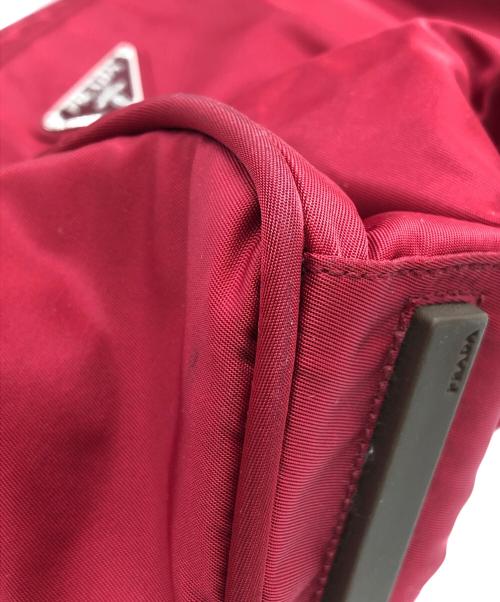 PRADA（プラダ）PRADA (プラダ) ナイロンハンドバッグ レッドの古着・服飾アイテム