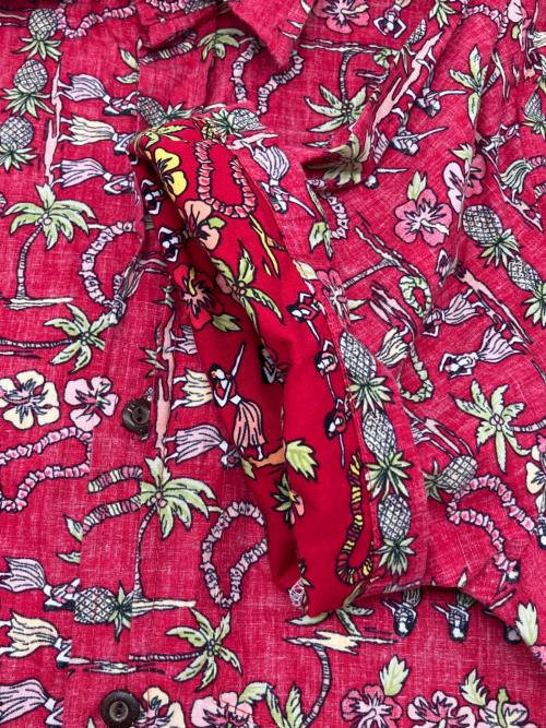 TWO PALMS（トゥーパームス）TWO PALMS (トゥーパームス) アロハシャツ レッド サイズ:不明の古着・服飾アイテム