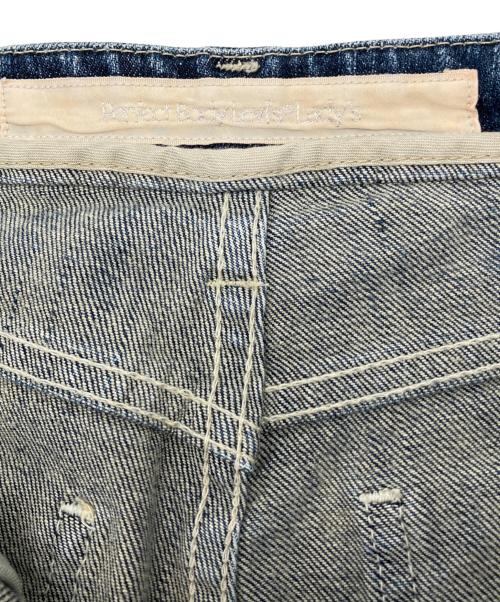 LEVI'S（リーバイス）LEVI'S (リーバイス) 00sベルボトムパンツ 2003年製 釦裏J30 古着 ブルー サイズ:W28の古着・服飾アイテム
