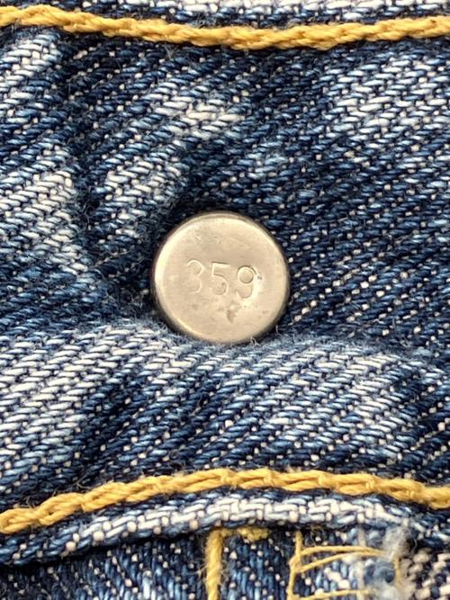 LEVI'S（リーバイス）LEVI'S (リーバイス) 00s 533デニムパンツ 2007年製 釦裏359 インディゴ サイズ:W31×L32の古着・服飾アイテム