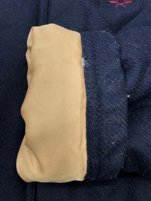 FRED PERRY（フレッドペリー）FRED PERRY (フレッドペリー) キルティングハンティングジャケット ネイビー×ブラウン サイズ:Mの古着・服飾アイテム