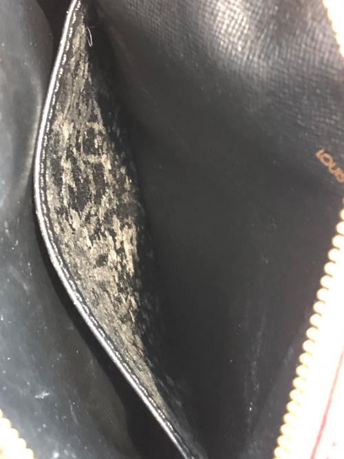 LOUIS VUITTON（ルイ ヴィトン）LOUIS VUITTON (ルイ ヴィトン) ダヌーブ レッドの古着・服飾アイテム