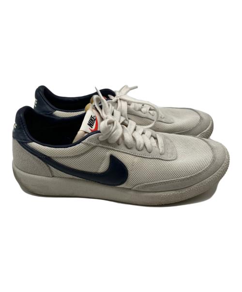 NIKE（ナイキ）NIKE (ナイキ) スニーカー ホワイト×ネイビー サイズ:26の古着・服飾アイテム