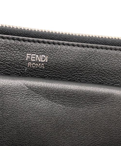 FENDI（フェンディ）FENDI (フェンディ) ショルダーバッグ　マルチスタッズ　トゥージュール ブラック×マルチカラーの古着・服飾アイテム