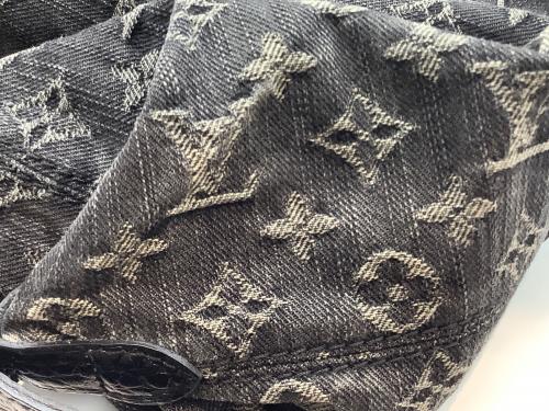 LOUIS VUITTON（ルイ ヴィトン）LOUIS VUITTON (ルイ ヴィトン) 	ネオ・カビィMM ブラックの古着・服飾アイテム