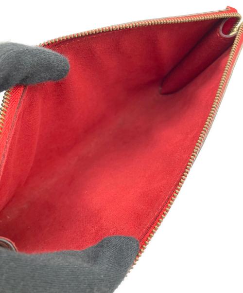 LOUIS VUITTON（ルイ ヴィトン）LOUIS VUITTON (ルイ ヴィトン) ポーチ エピ ポシェット・アクセソワール レッドの古着・服飾アイテム