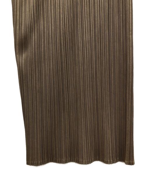 PLEATS PLEASE（プリーツプリーズ）PLEATS PLEASE (プリーツプリーズ) プリーツパンツ カーキ サイズ:3の古着・服飾アイテム