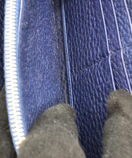 PRADA（プラダ）PRADA (プラダ) 長財布 ネイビーの古着・服飾アイテム