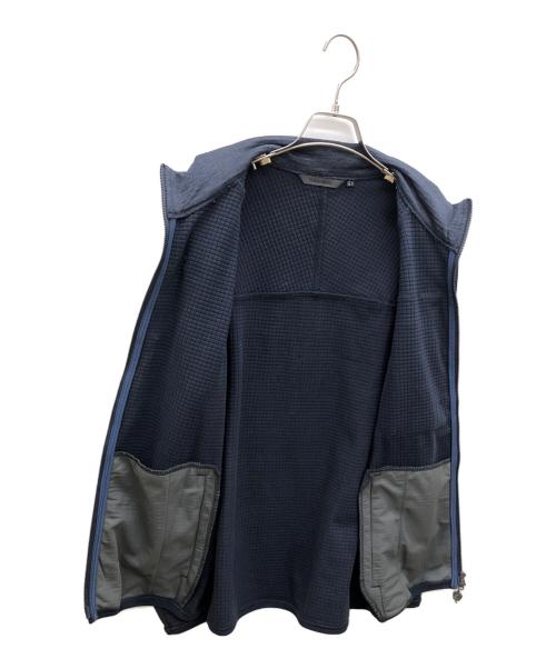 Teton Bros（ティートンブロス）Teton Bros (ティートンブロス) グラフェンジャケット ネイビー サイズ:Mの古着・服飾アイテム