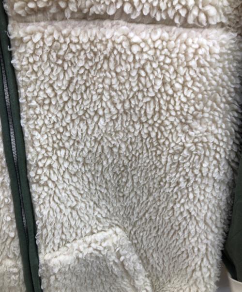 Champion（チャンピオン）Champion (チャンピオン) フリースジャケット ホワイト×オリーブ サイズ:Lの古着・服飾アイテム