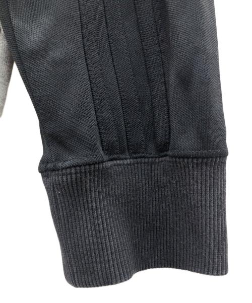 adidas（アディダス）adidas (アディダス) NEIGHBORHOOD (ネイバーフッド) ジップパーカー グレー×ブラック サイズ:Ｍの古着・服飾アイテム