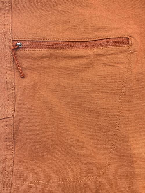 Patagonia（パタゴニア）Patagonia (パタゴニア) ハーフパンツ　ベンガ・ロック。ショーツ ブラウン サイズ:31の古着・服飾アイテム