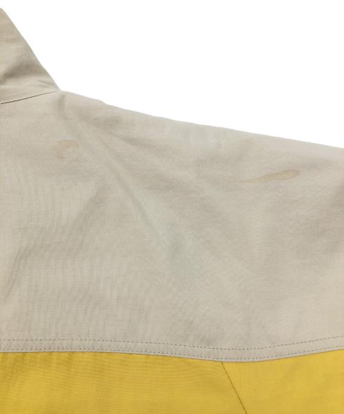 Patagonia（パタゴニア）Patagonia (パタゴニア) マウンテンパーカー　スカイフォレスト ベージュ×イエロー サイズ:Mの古着・服飾アイテム