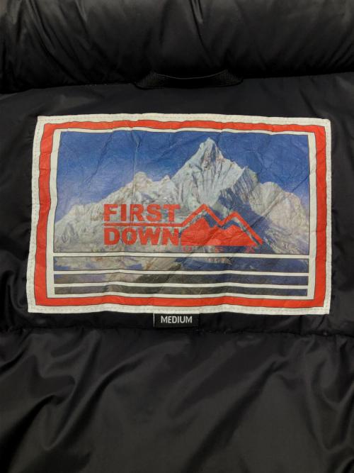 FIRST DOWN（ファーストダウン）FIRST DOWN (ファーストダウン) ダウンジャケット パープル×ブラック サイズ:M（身長154～162）の古着・服飾アイテム